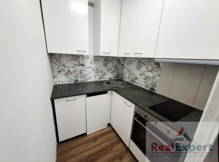 Pronájem bytu, 2+kk, 47 m²