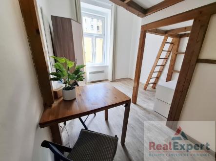 Pronájem bytu, 1+kk, 20 m²