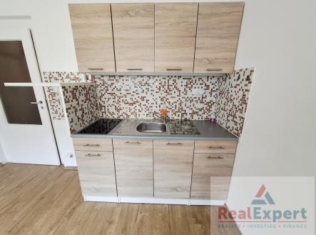 Pronájem bytu, 1+kk, 20 m²