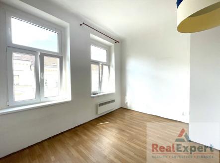 Pronájem bytu, 1+kk, 26 m²