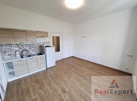 Pronájem bytu, 1+kk, 25 m²