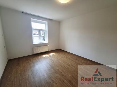 Pronájem bytu, 1+kk, 25 m²