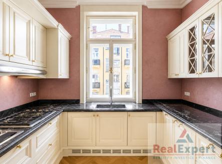Prodej bytu, 4+kk, 136 m²
