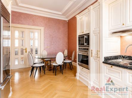 Prodej bytu, 4+kk, 136 m²