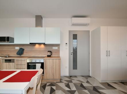 Prodej bytu, 1+kk, 42 m²