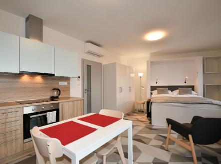 Prodej bytu, 1+kk, 42 m²
