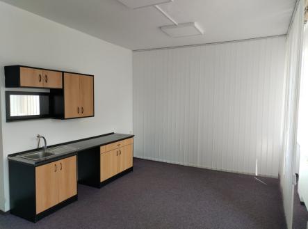 Pronájem komerčního objektu, obchodní centrum, 31 m²