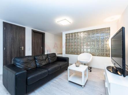 Prodej bytu, 1+kk, 81 m²