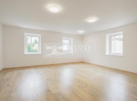 Prodej bytu, 3+kk, 73 m²