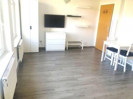 Pronájem bytu, 1+kk, 22 m²