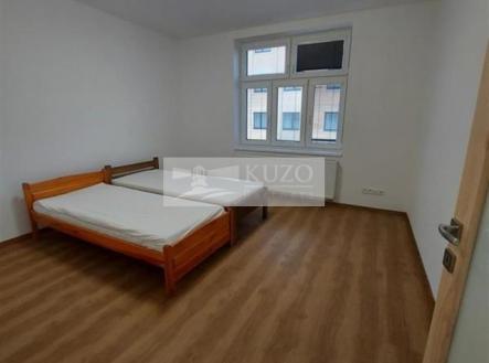 Pronájem bytu, 1+kk, 36 m²