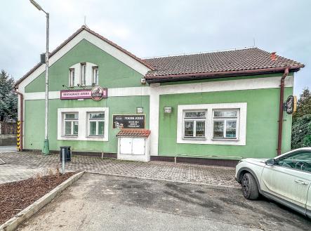 Pronájem - restaurace, 565 m²
