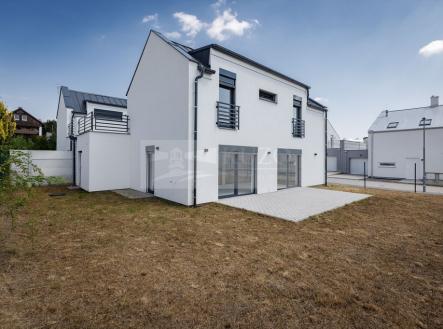 Pronájem domu/vily, 164 m² obrázek