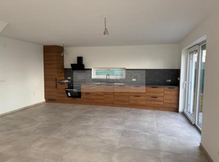 Pronájem domu/vily, 164 m²