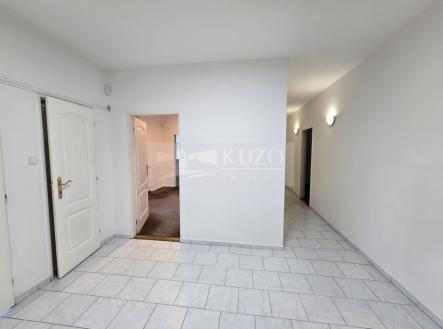 Pronájem kanceláře, 120 m² obrázek