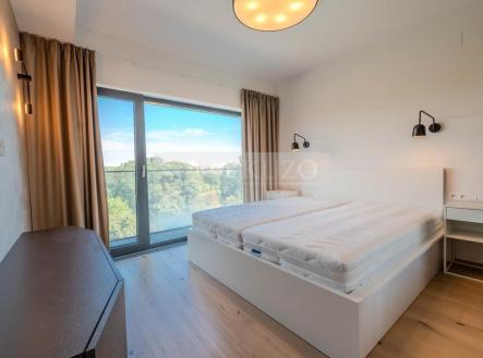 Pronájem bytu, 2+kk, 70 m²