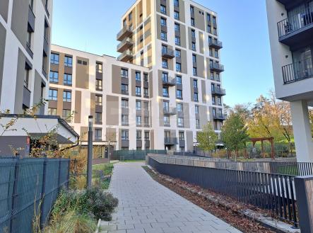 Pronájem bytu, 2+kk, 62 m²