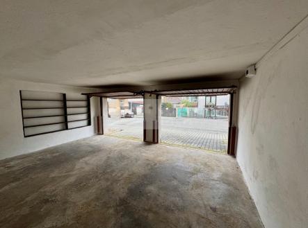 Pronájem skladovací prostor, 29 m²