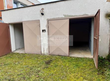 Pronájem skladovací prostor, 35 m²