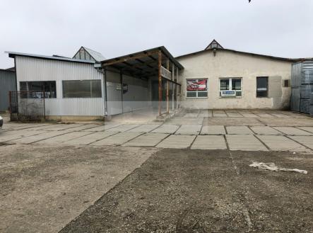 Pronájem výrobní prostor, 912 m²