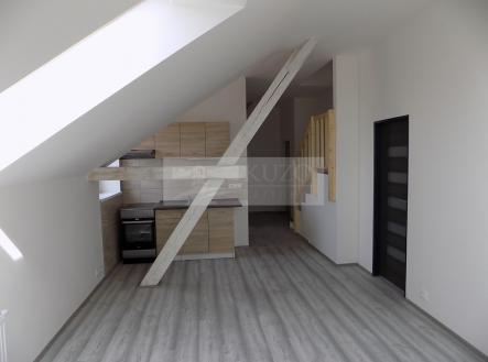 Pronájem bytu, 2+kk, 58 m² obrázek