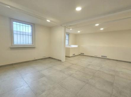 Pronájem kanceláře, 46 m²