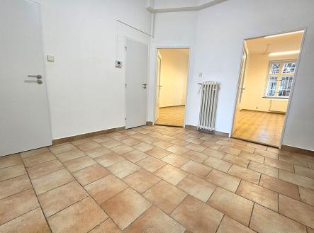 Pronájem obchodní prostor, 105 m²
