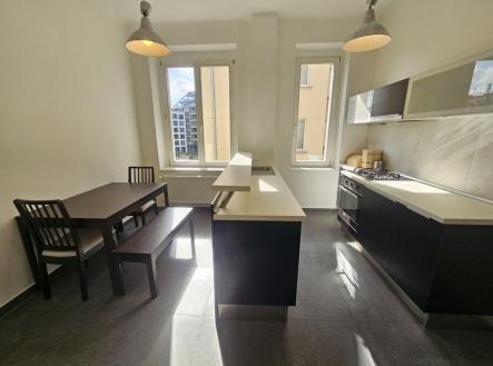 Pronájem bytu, 4+1, 110 m²