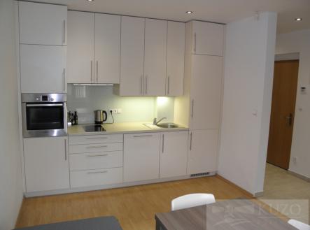 Pronájem bytu, 2+1, 65 m²