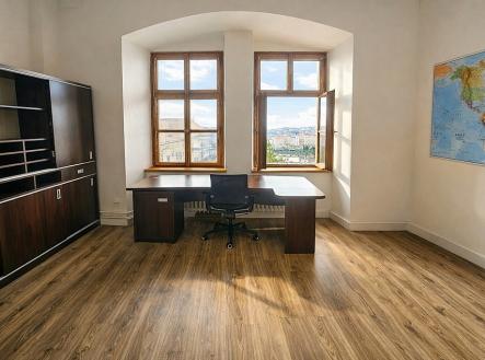 Pronájem kanceláře, 29 m²