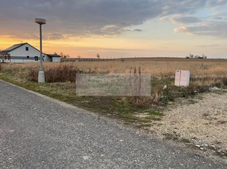 Prodej pozemku pro bydlení, 1 184 m²