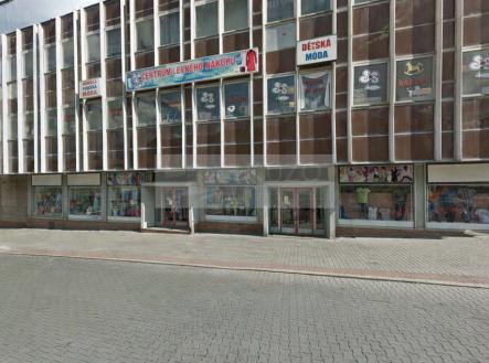 Pronájem obchodní prostory, 180 m²