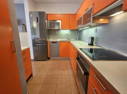 Pronájem bytu, 3+kk, 102 m²