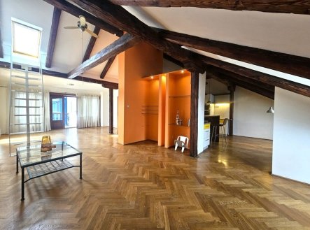 Pronájem bytu 3+1, 164 m2, se saunou a 2 terasami, Praha 5 - Smíchov, ul. Viktora Huga