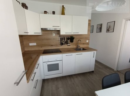 Prodej, Byt 3+1, 76m2, s lodžií – Rokycany, ul. Horákova