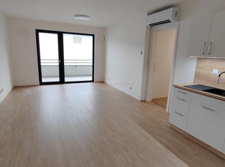 Pronájem bytu, 2+kk, 60 m²