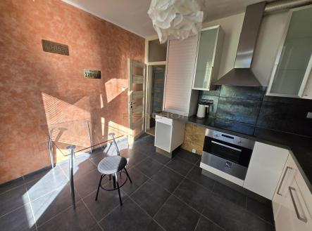 Pronájem bytu, 2+1, 55 m²