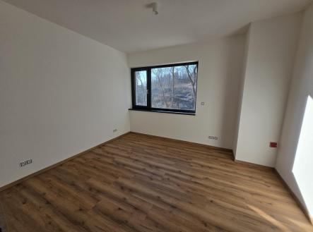 Pronájem bytu, 1+1, 37 m²