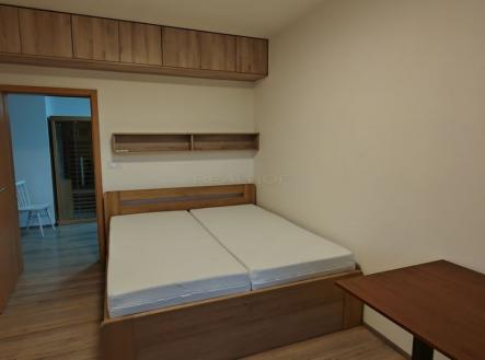 Pronájem bytu, 2+kk, 57 m²