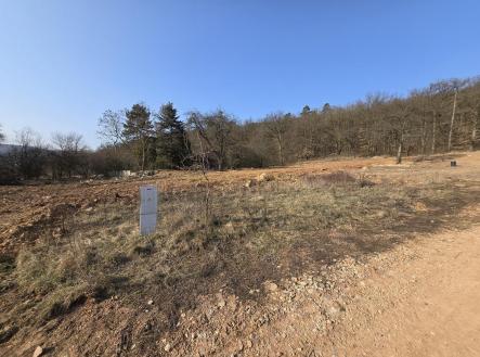 Prodej pozemku pro bydlení, 3 240 m²