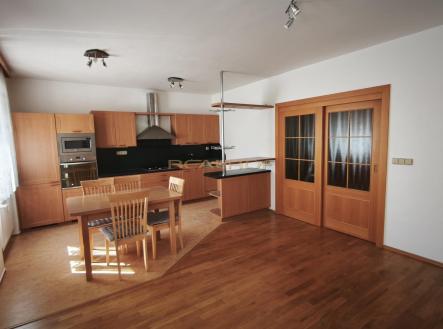 Pronájem bytu, 3+kk, 71 m²