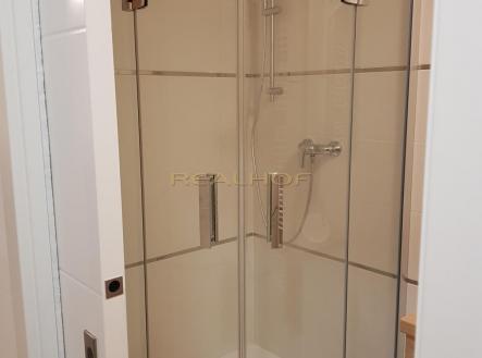 Pronájem bytu, 3+1, 70 m²