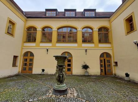 Prodej domu/vily, 2 500 m²