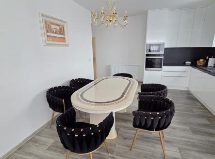 Prodej bytu, 3+kk, 116 m²