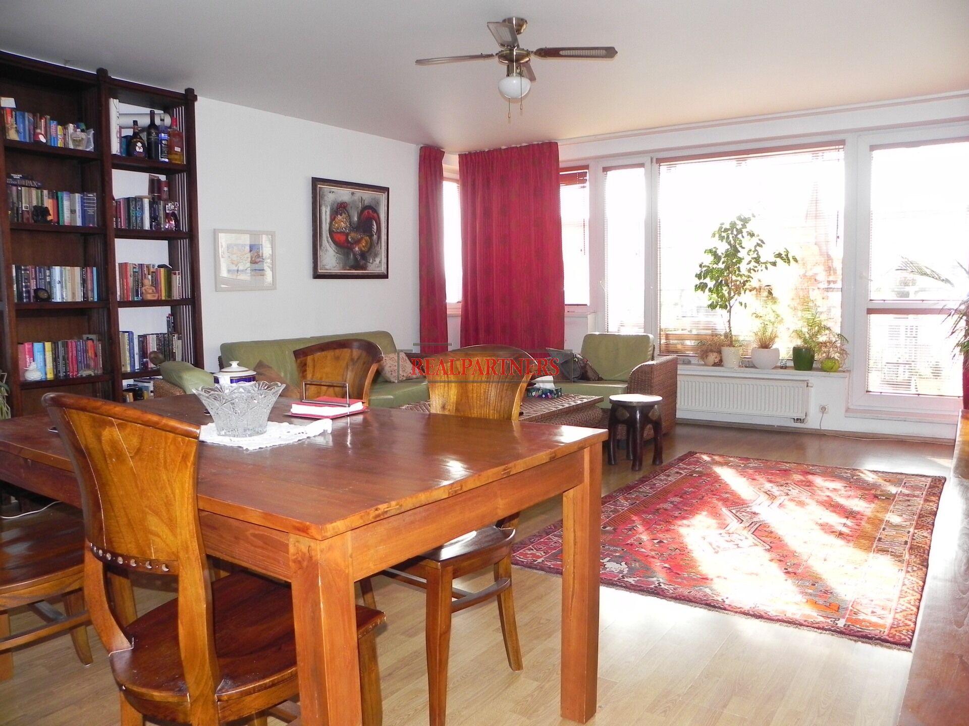 Nabízíme na prodej byt 4+kk o ploše 99 m2 + terasa a balkon 11,50 m2, na Praze 5 – Stodůlky