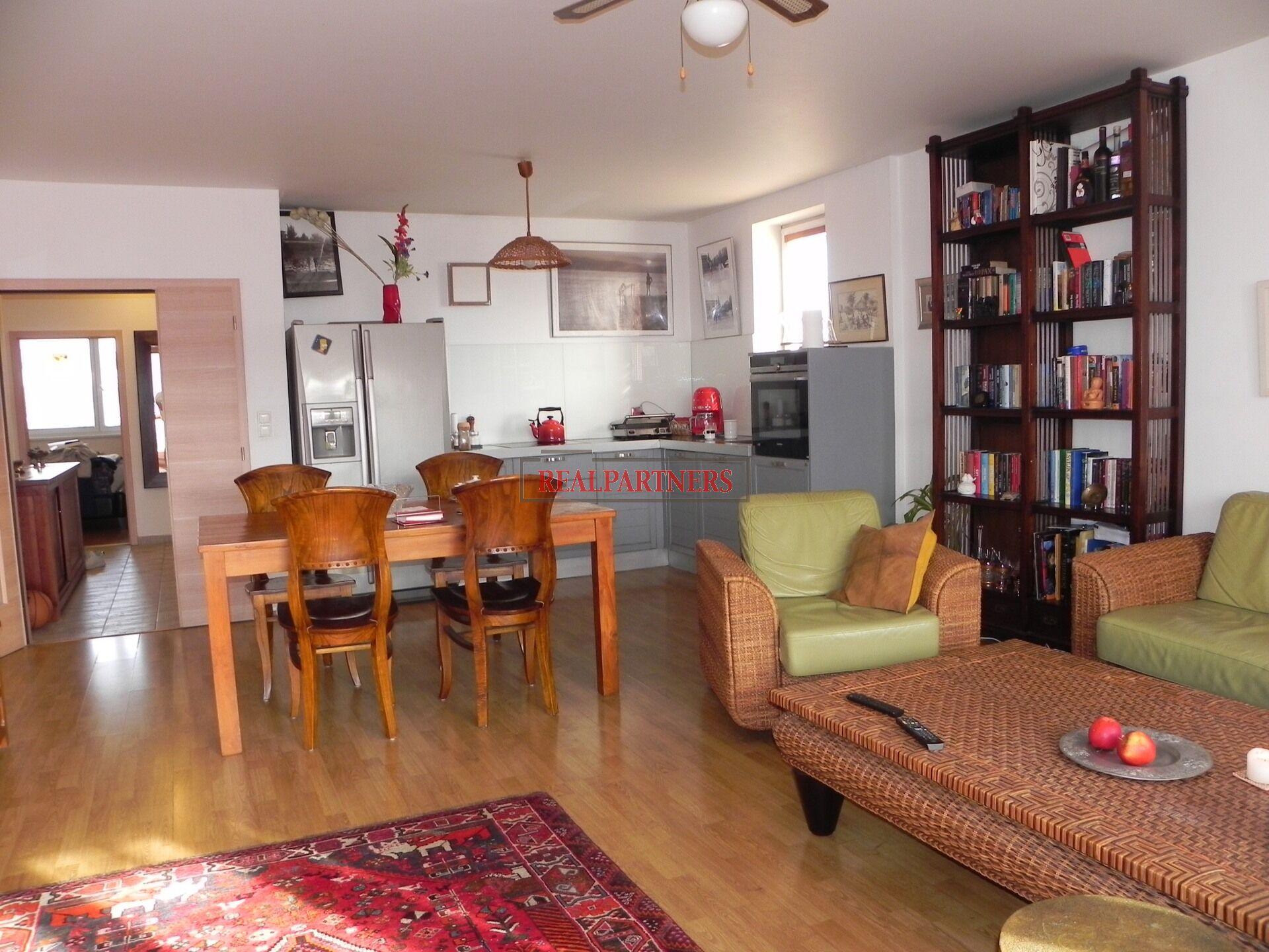 Nabízíme na prodej byt 4+kk o ploše 99 m2 + terasa a balkon 11,50 m2, na Praze 5 – Stodůlky