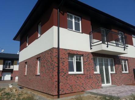 Pronájem - dům/vila, 160 m²