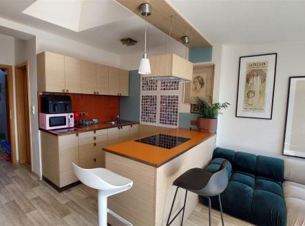 Prodej bytu, 2+kk, 81 m²