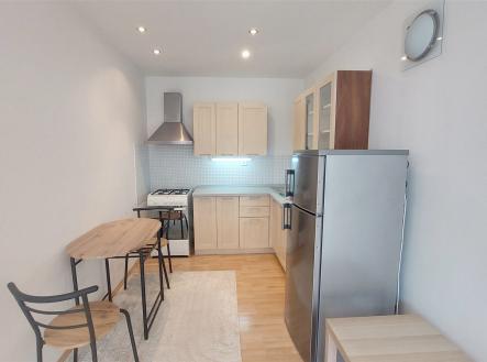 Pronájem bytu, 2+kk, 41 m²