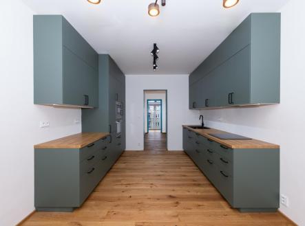 Prodej bytu, 4+1, 100 m²